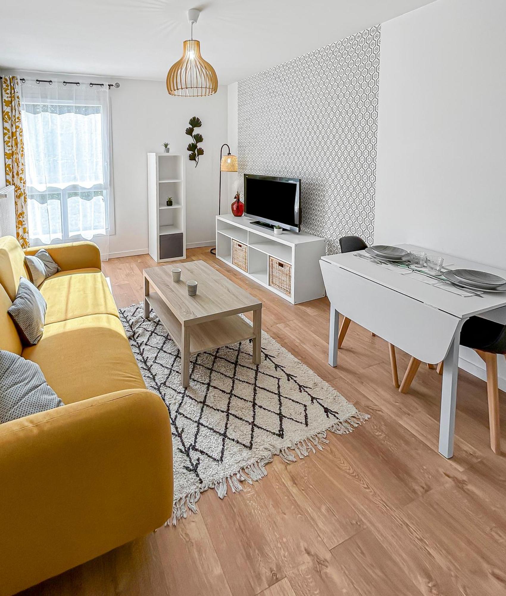 Appartement Lumineux, Wi-Fi Et Parking Prive Niort Kültér fotó