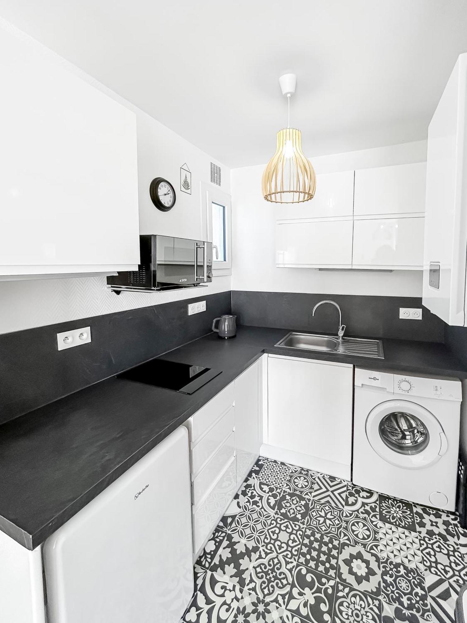 Appartement Lumineux, Wi-Fi Et Parking Prive Niort Kültér fotó